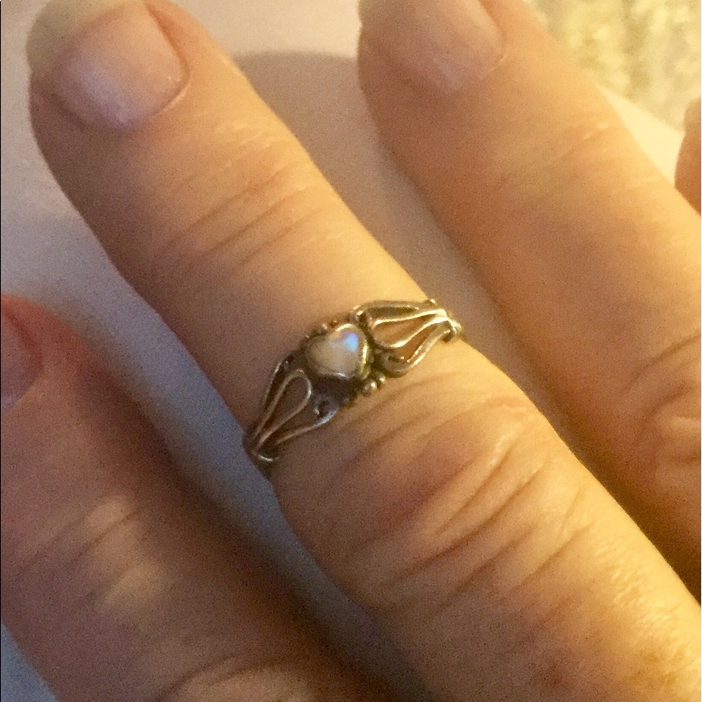 VINTAGE STERLING OPALESCENT HEART RING SZ 7 - Picture 5 of 5